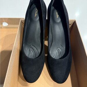 Clarks Black Suede Women’s Round-Toe Heels
